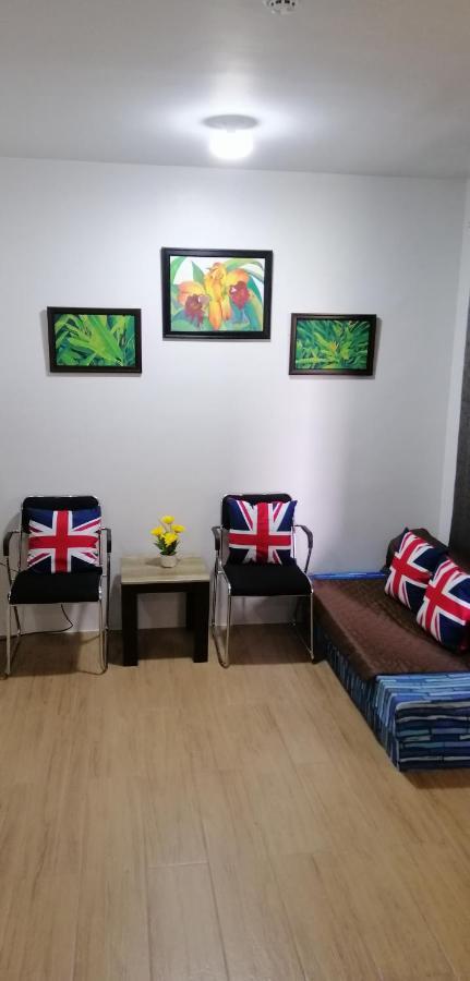 Pine Suites Tagaytay 2 Bedroom W/ Netflix And Parking, Wifi, Balcony, And Great View تاجيتاي المظهر الخارجي الصورة